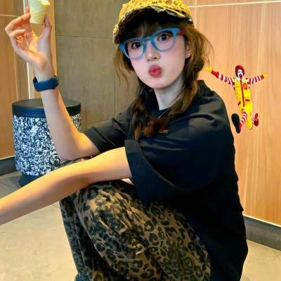恋爱女王封面